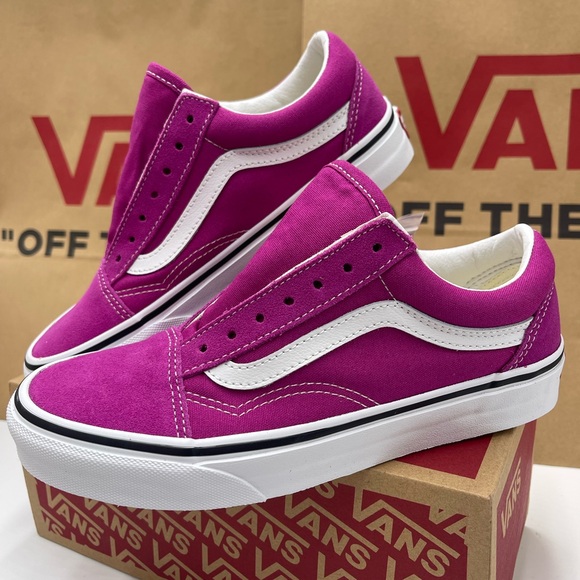 Vans WMNS Old Skool
Fuchsia Red/True White Sneakers 
VN0A5KRF8ZV - Picture 5 of 16